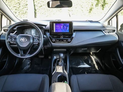 Used 2024 Toyota Corolla LE FWD image 12