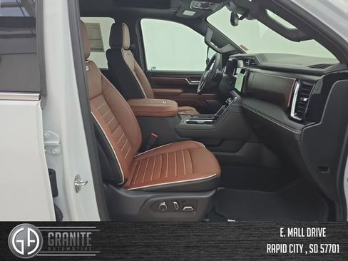 New 2026 GMC Sierra 3500 Denali Ultimate AWD/4WD image 41