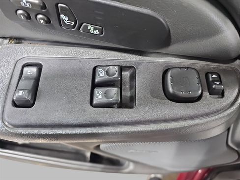 Used 2006 Chevrolet Silverado 1500 LT w/ Onstar Plus Package image 30