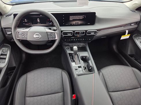 New 2026 Nissan Sentra SR w/ SR Premium Package FWD image 6