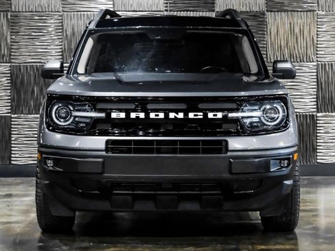 Used 2022 Ford Bronco Sport Outer Banks w/ Tech Package AWD/4WD image 5