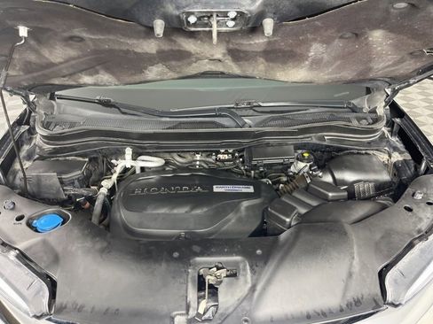 Used 2019 Honda Pilot Touring image 35