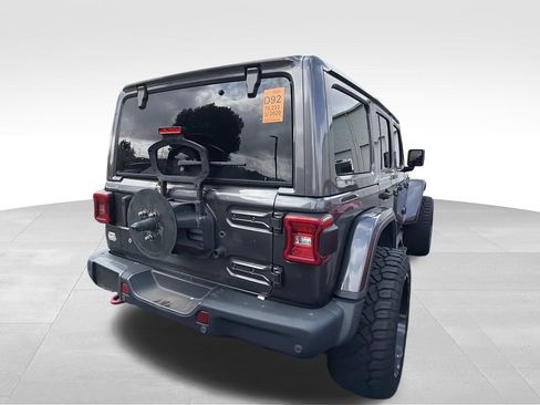 Used 2020 Jeep Wrangler Unlimited Rubicon AWD/4WD image 3