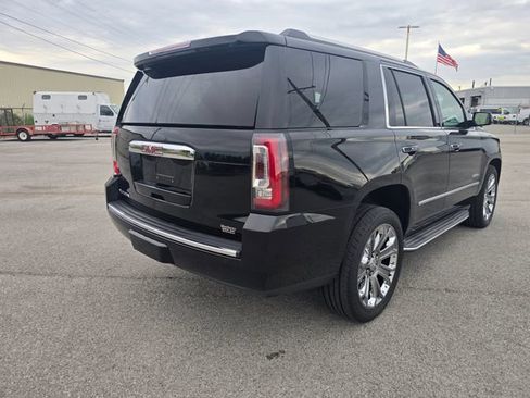 Used 2015 GMC Yukon Denali w/ Touring Package AWD/4WD image 3