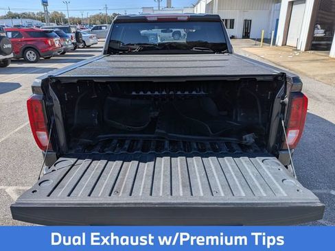 Used 2021 GMC Sierra 1500 Elevation w/ LPO, Elevation Black Package AWD/4WD image 30