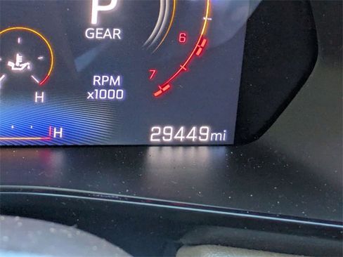 Used 2024 Chevrolet Colorado ZR2 w/ ZR2 Convenience Package III image 17