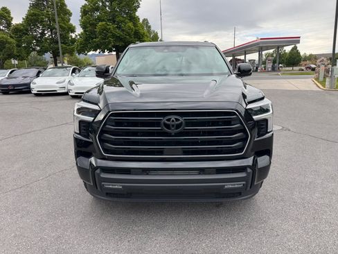 Used 2024 Toyota Sequoia SR5 w/ SR5 Premium Package AWD/4WD image 8