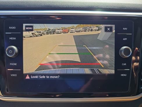 Used 2018 Volkswagen Atlas SEL Premium image 22