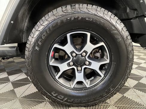 Used 2021 Jeep Wrangler Rubicon AWD/4WD image 16