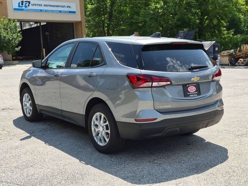 Used 2024 Chevrolet Equinox LS w/ LS Convenience Package AWD/4WD image 7