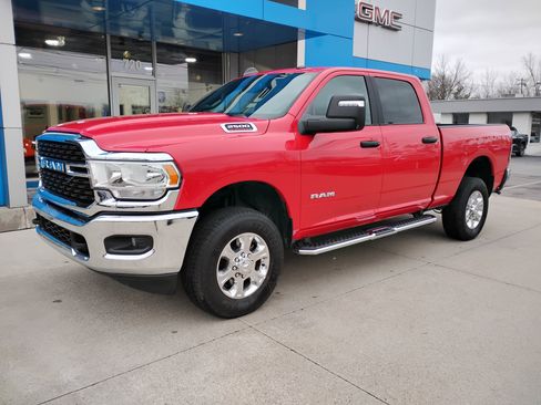 Used 2024 RAM 2500 Big Horn w/ Bed Utility Group image 30