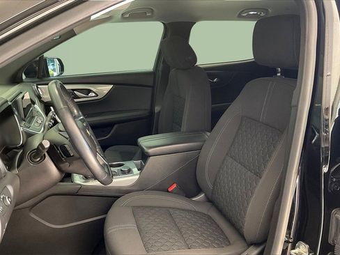 Used 2020 Chevrolet Blazer LT image 25