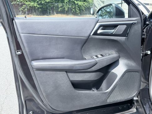 Used 2024 Mitsubishi Outlander SE FWD image 31