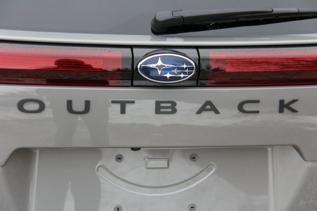 New 2026 Subaru Outback Limited AWD/4WD image 8