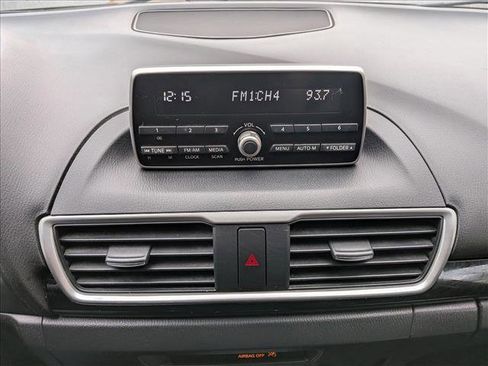 Used 2014 MAZDA MAZDA3 i Sport image 9