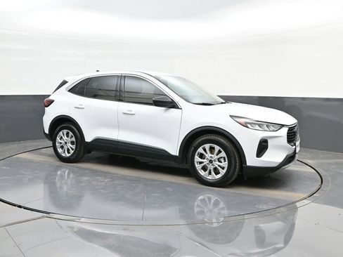 Certified 2024 Ford Escape Active w/ Tech Pack #1 image 17