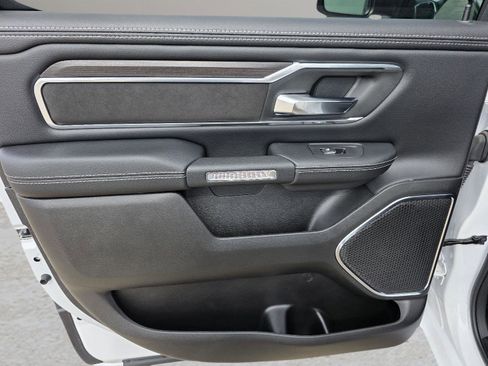 Used 2025 RAM 1500 Laramie w/ Sport Appearance Package image 33