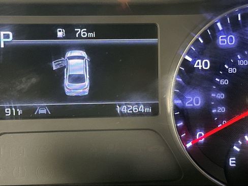 Used 2023 Kia Forte LXS FWD image 15