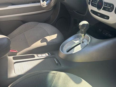 Used 2016 Kia Soul EV FWD image 31