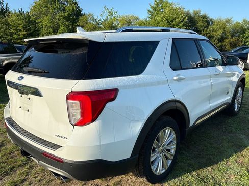 Used 2024 Ford Explorer King Ranch w/ Technology Package AWD/4WD image 14