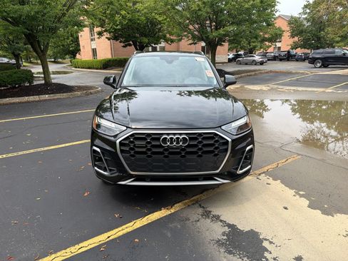 Used 2025 Audi Q5 2.0T Premium Plus w/ Premium Plus Package AWD/4WD image 2