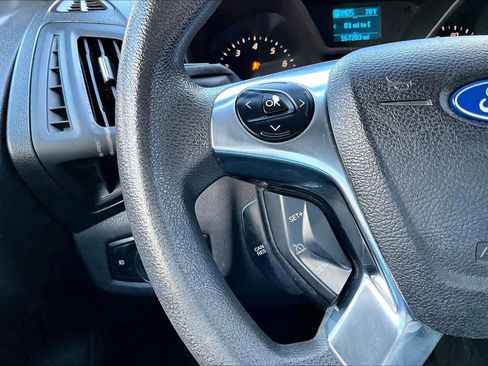 Used 2016 Ford Transit Connect XLT image 21