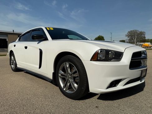 Used 2013 Dodge Charger SXT Plus AWD/4WD image 3