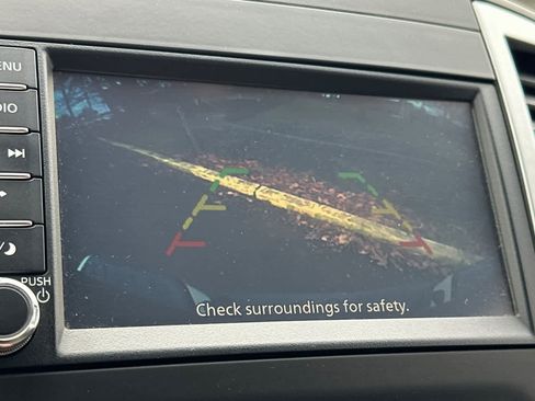 Used 2020 Nissan Frontier S image 18