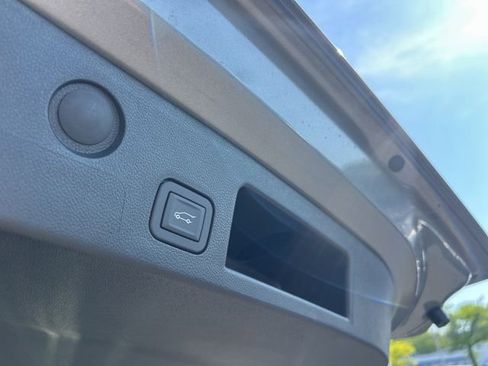 New 2026 GMC Terrain AT4 w/ Technology Package II AWD/4WD image 31