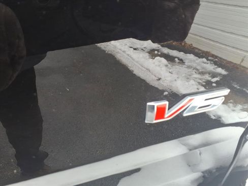 Used 2022 Chevrolet Colorado LT w/ LT Convenience Package image 18