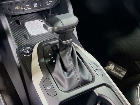 New 2025 Kia K4 GT-Line image 17