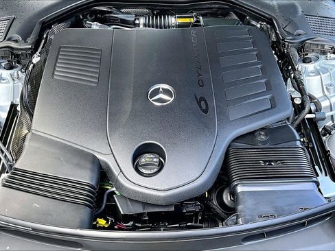 New 2026 Mercedes-Benz CLE 450 4MATIC Coupe image 11