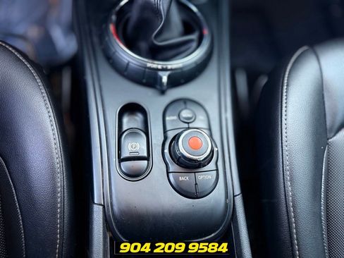 Used 2017 MINI Cooper Countryman FWD image 20