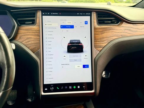 Used 2018 Tesla Model X 75D AWD/4WD image 72