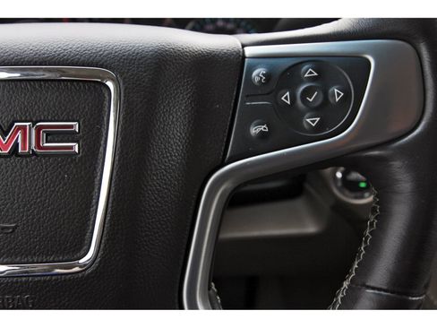 Used 2020 GMC Yukon SLT w/ Open Road Package RWD image 21