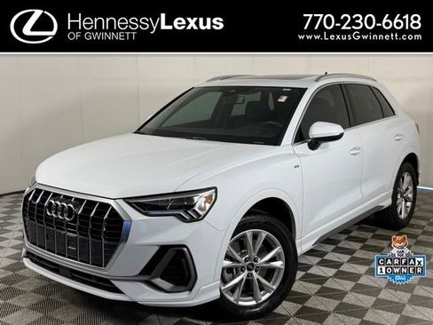 Used 2024 Audi Q3 2.0T Premium Plus w/ Premium Plus Package AWD/4WD image 1
