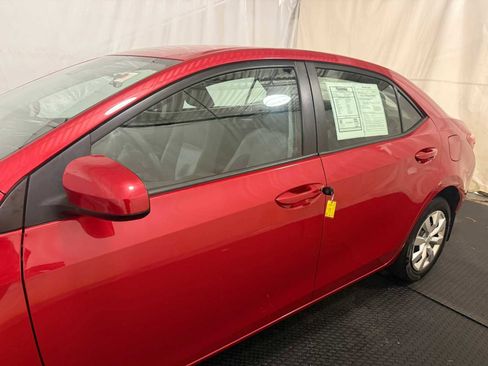 Used 2018 Toyota Corolla LE image 7