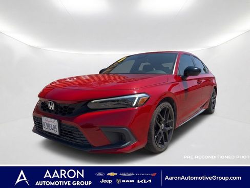 Used 2022 Honda Civic Sport image 1