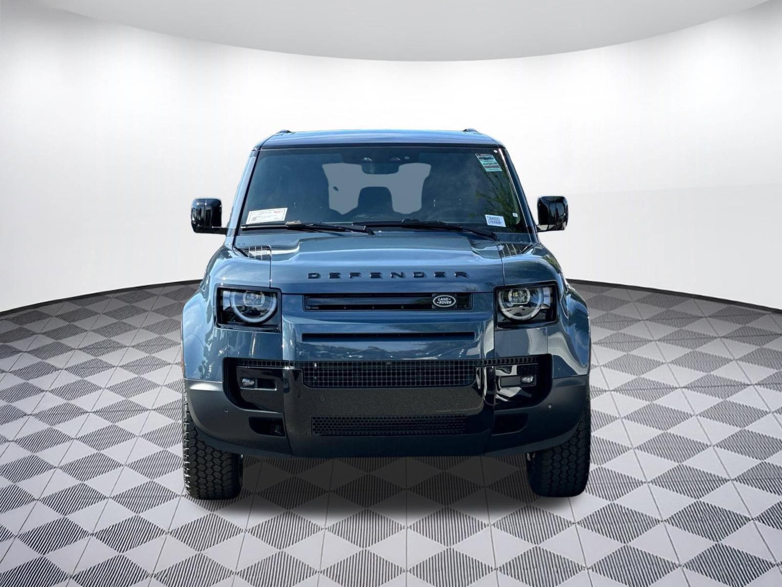 New 2026 Land Rover Defender 110 S AWD/4WD image 5