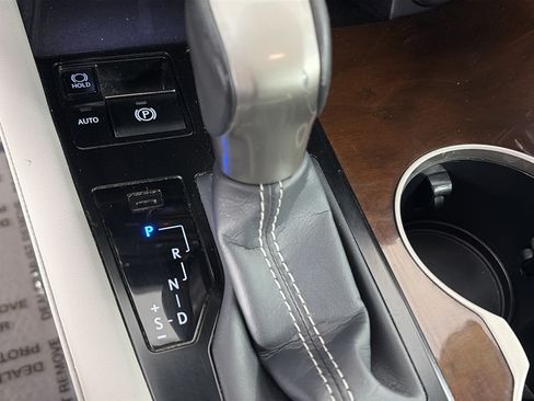Used 2019 Lexus RX 350 AWD w/ Navigation Package image 28