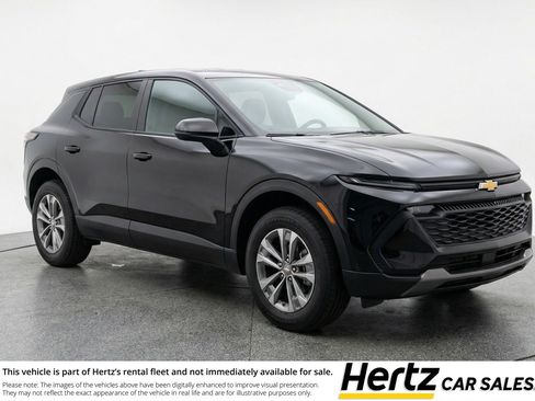 Used 2025 Chevrolet Equinox LT FWD image 1