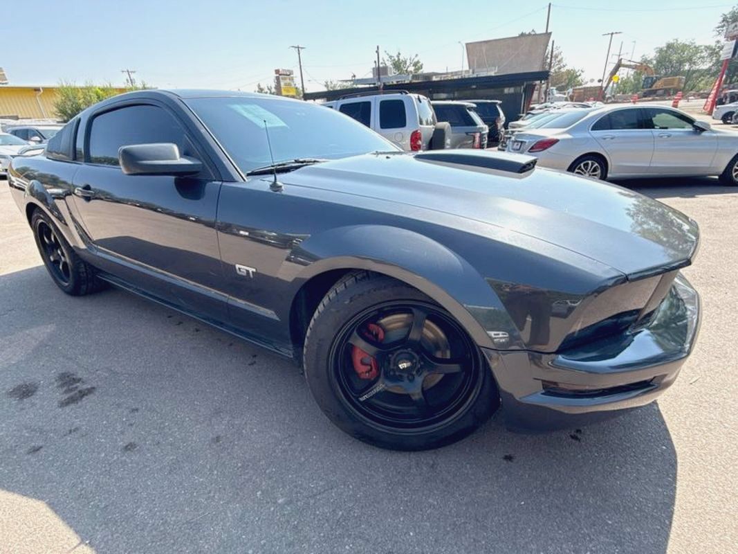 Used 2007 Ford Mustang GT Premium RWD image 1