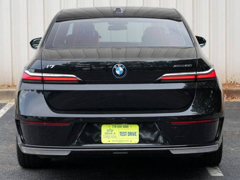 Used 2023 BMW i7 xDrive60 AWD/4WD image 59