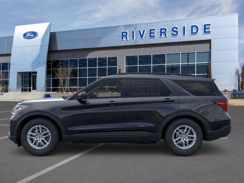 New 2026 Ford Explorer Active w/ Active Comfort Package image 4