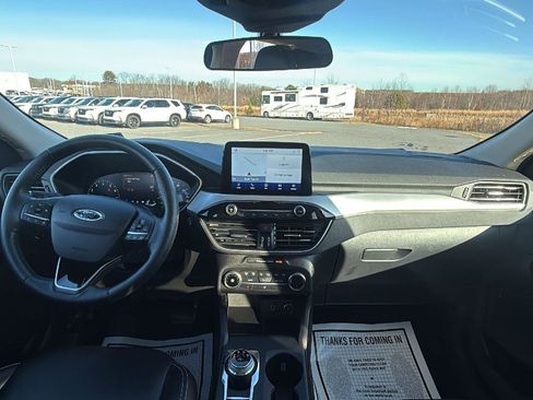 Used 2020 Ford Escape SEL image 26