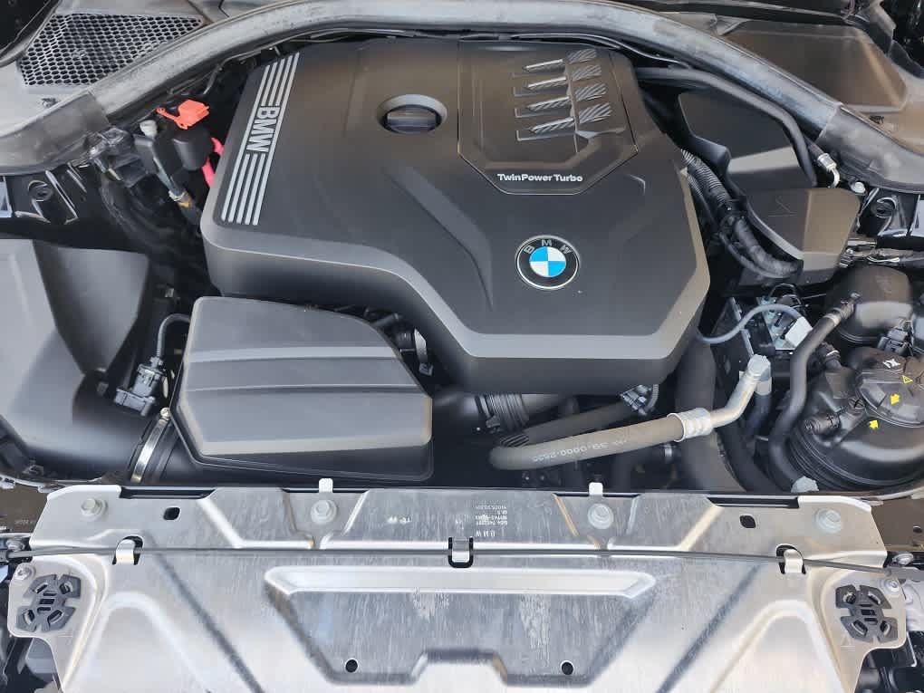 Used 2022 BMW 330i xDrive Sedan w/ M Sport Package AWD/4WD image 32