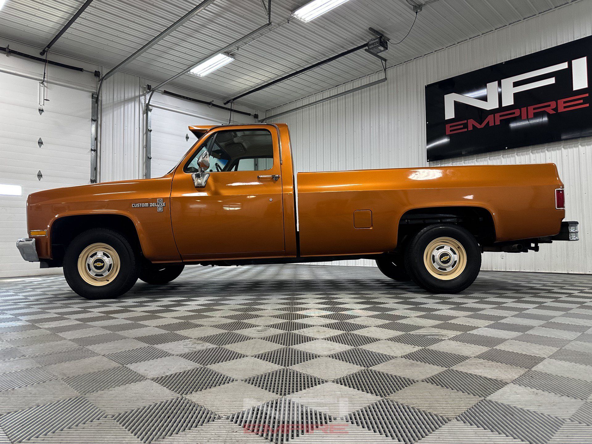 Used 1987 Chevrolet Silverado 1500 1500 RWD image 11