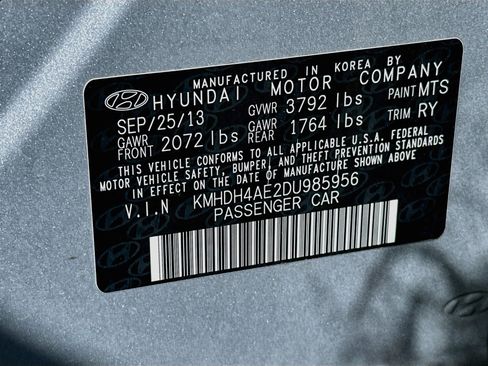 Used 2013 Hyundai Elantra Limited FWD image 12