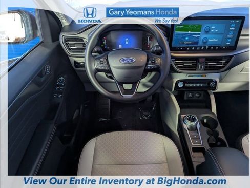 Used 2025 Ford Escape Active w/ Tech Pack #1 image 16