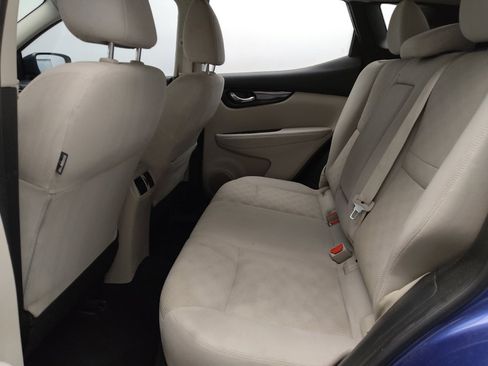 Used 2018 Nissan Rogue Sport SV image 18